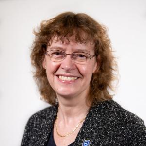 Elaine Farndale